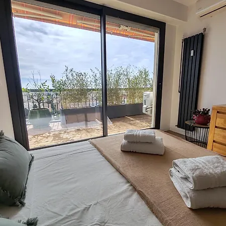 Rooftop, Superbe Vue Panoramique Pour 4 Personnes * 圣罗兰度瓦